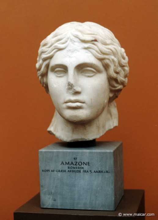 1609.jpg - 1609: Amazon. Roman copy of Greek work from 5C BC. Ny Carlsberg Glyptotek, Copenhagen.