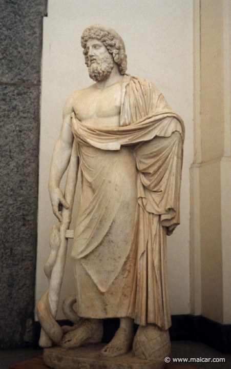 7015.jpg - 7015: Asclepio tipo Giustini da Roma, Isola Tiberina. Replica del II sec. d.C. da originale del primo quarto del IV sec. a.C. National Archaeological Museum, Naples.