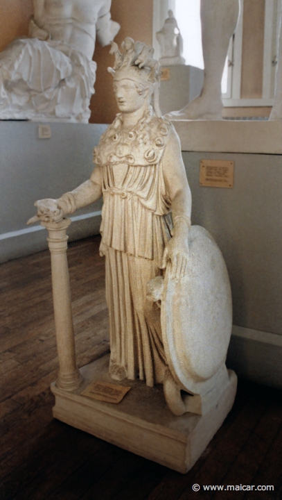 2513.jpg - 2513: Athena Parthenos. Statuette of Roman date. Copy from Phidias’ work 438 BC. Antikmuseet, Lund.
