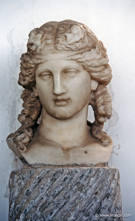 7509.jpg - 7509: Dionysus. Axel Munthe's Villa San Michele, Capri.