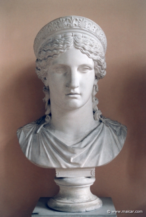 1205.jpg - 1205: Hera Ludovisi. V c. BC. Museo delle Terme, Rome. Antikmuseet, Lund.
