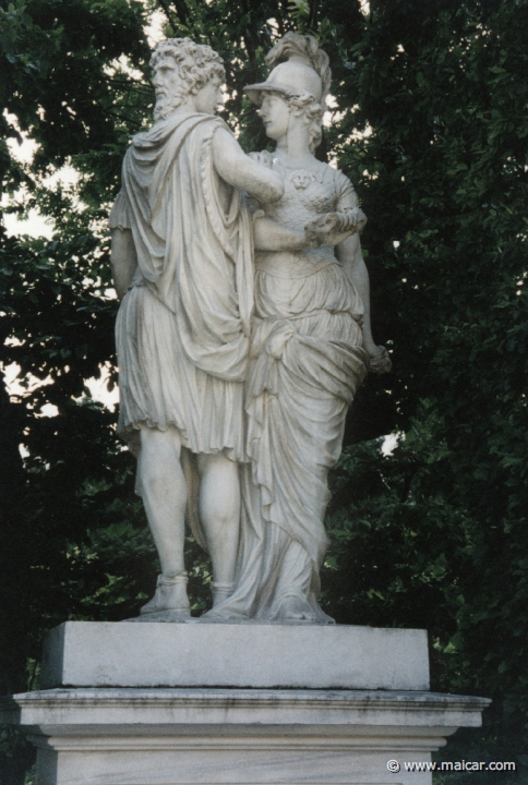 0801.jpg - 0801: Athena and Janus. Schönbrunn Schloß.