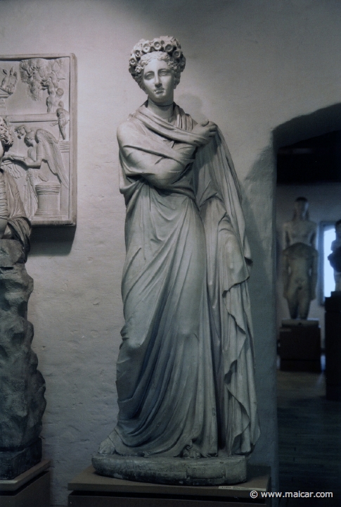 8815.jpg - 8815: Musen Polyhymnia. Fra ‘Villa di Cassio’ i Tivoli. Romersk 2 årh. e. Kr. Vatikanet, Sala delle Muse. Den Kongelige Afstøbningssamling, Copenhagen.