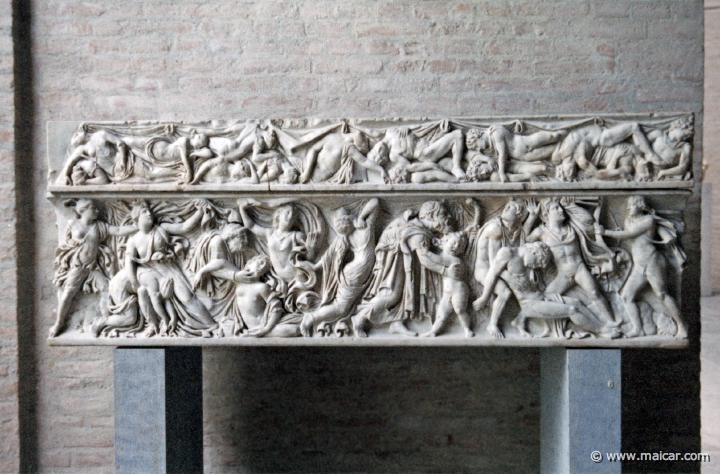0302.jpg - 0302: Apollo and Artemis killing the Niobids. Sarcophagus, AD 160-170.