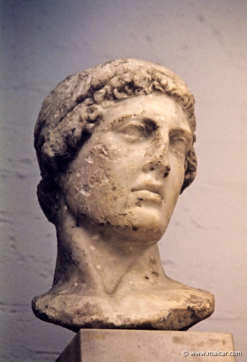 7933.jpg - 7933: Head from a statue of the hero Perseus. Marble. Roman copy of a lost original of the mid-5th century BC, thought to be the Perseus by Myron. British Museum, London.