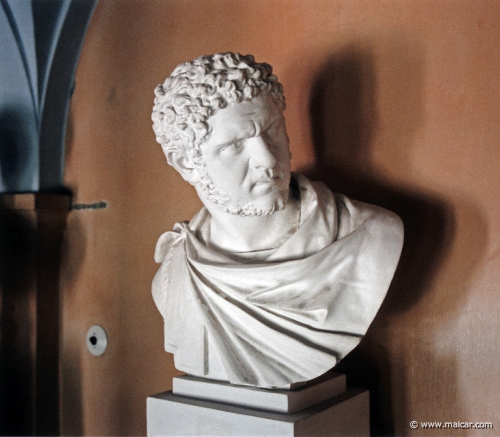 5209.jpg - 5209: Portrait of Emperor Caracalla (211-217 AD). Original in Museo Nazionale in Naples. Antikmuseet, Lund.