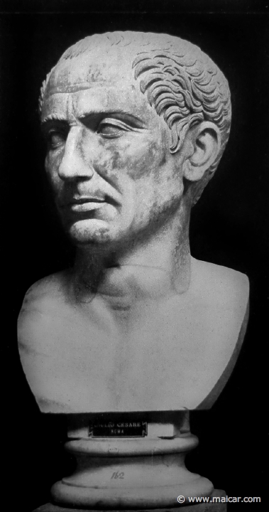hek158b.jpg - hek158b: Kolossalkopf des Julius Caesar. Neapel, Nationalmuseum. Die Bildniskunst der Griechen und Römer, von Anton Hekler (1912).