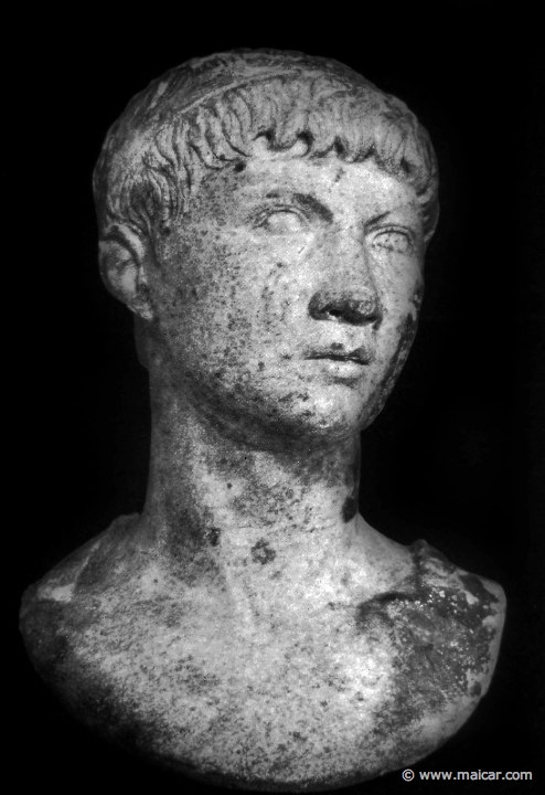 hek175.jpg - hek175: Ptolemaios, der letzte König von Numidien und Mauretanien. Paris, Louvre. Die Bildniskunst der Griechen und Römer, von Anton Hekler (1912).