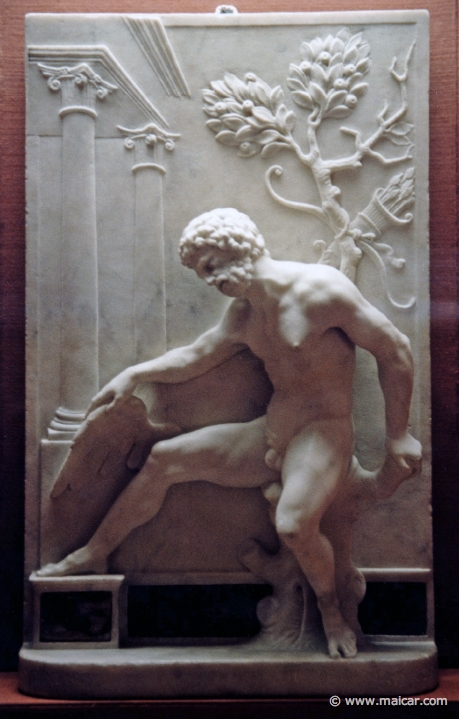 7730.jpg - 7730: Antonio Lombardo 1458-1516 (?): Philoctetes on the island of Lemnos. Marble. Victoria and Albert Museum, London.