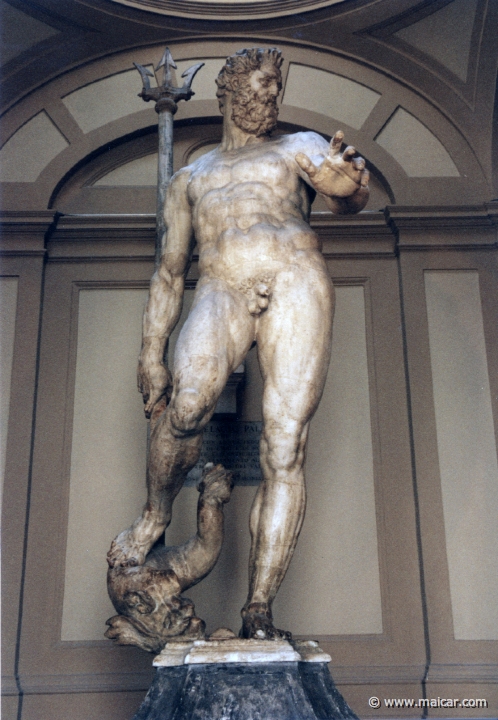 0820.jpg - 0820: Poseidon. Museo Civico Archeologico, Bologna.
