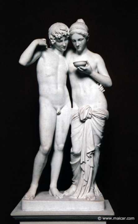 9011.jpg - 9011: Bertel Thorvaldsen 1770-1844: Cupid and Psyche reunited in heaven, c. 1807. The Thorvaldsen Museum, Copenhagen.