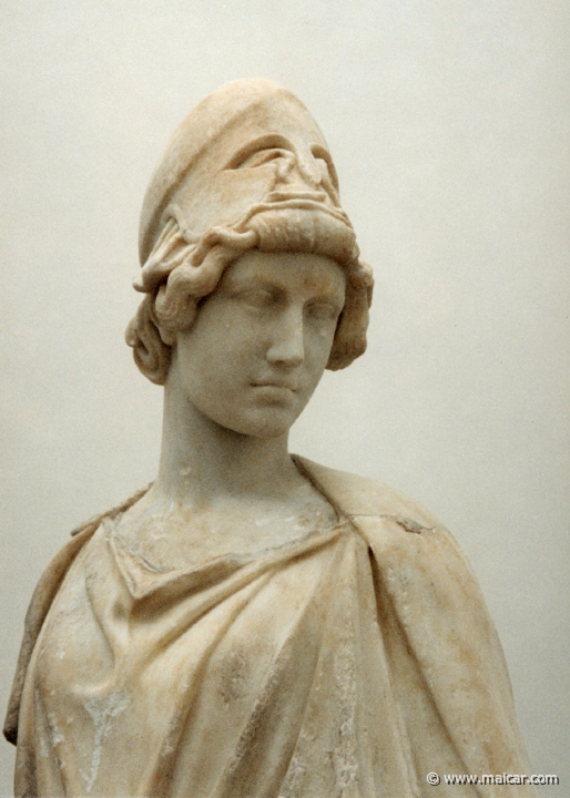 1002.jpg - 1002: Athena. 1st century AD. Copy of a work by Myron, from the 5th century BC. Städtische Galerie-Liebighaus, Museum alter Plastik, Frankfurt.