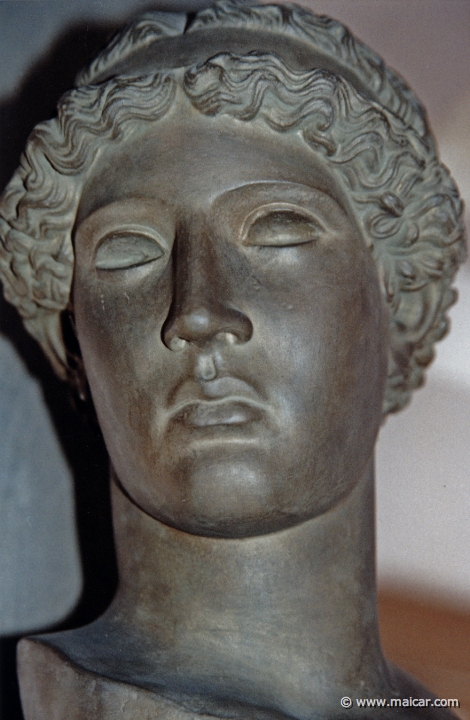 1411.jpg - 1411: Head of the Athena Lemnia by Phidias, c. 450 BC. Roman copy of original in bronze. Antikmuseet, Lund.
