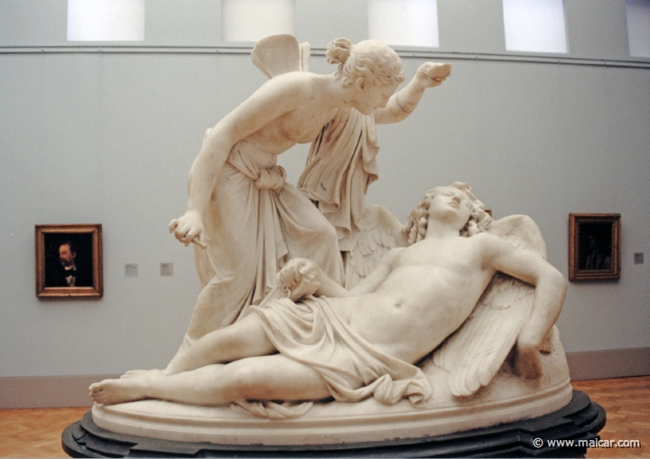 2116.jpg - 2116: Eros und Psyke, 1854-57. Reinhold Begas 1831-1911 Berlin. Altes Museum, Berlin.