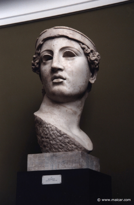 5038.jpg - 5038: Minerva. Roman bust from 2C AD. Ny Carlsberg Glyptotek, Copenhagen.