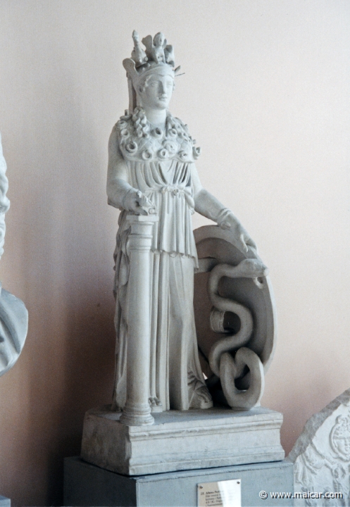 5219.jpg - 5219: Athena Parthenos. Statuette of Roman date identified as copy from Pheidias’ work 438 BC. Antikmuseet, Lund.