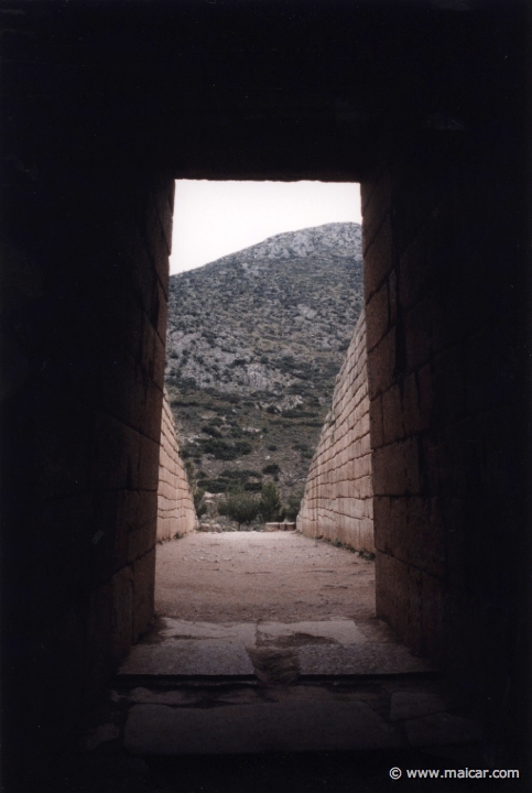 6629.jpg - 6629: Entrance of the tomb of Atreus (treasure of Atreus, from within), Mycenae.