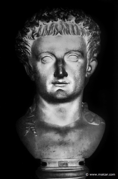 hek177.jpg - hek177: Büste des Tiberius. Paris, Louvre. Die Bildniskunst der Griechen und Römer, von Anton Hekler (1912).