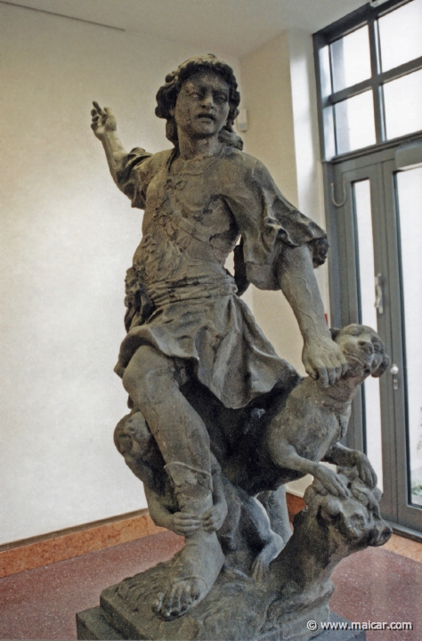 1005.jpg - 1005: Ferdinand Tietz, 1708-77: Actaeon, 1764-65. Städtische Galerie-Liebighaus, Museum alter Plastik, Frankfurt.