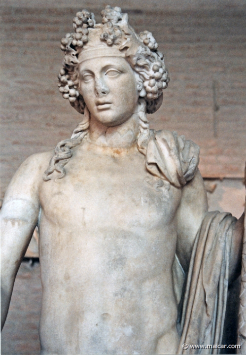 0135.jpg - 0135: Roman copy of Greek original from 4C BC. Glyptothek, München.