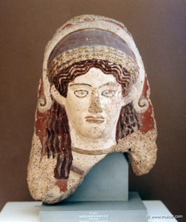 5115.jpg - 5115: Maenadehuvud. Antefix. Orvieto 5 aarh. f. Kr. Ny Carlsberg Glyptotek, Copenhagen.