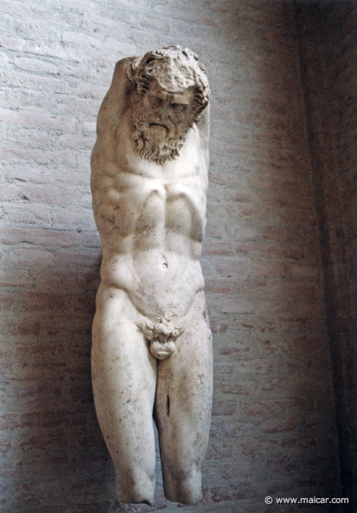 0138.jpg - 0138: Marsyas. Kopie nach einer in Kleinasien aufgestellte Gruppe (200-190 v. Chr.). Glyptothek, München.