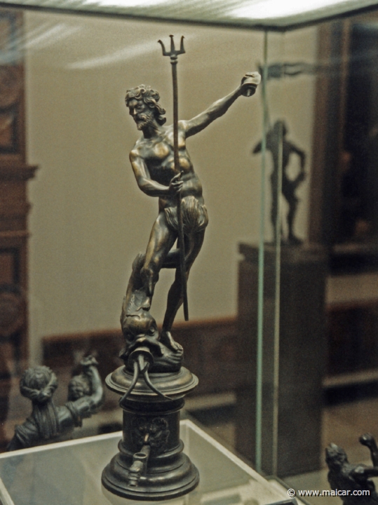 0914.jpg - 0914: Neptunus. Workshop Benedikt Wurzelbaner. Beginning of the 17th century. Germanisches Nationalmuseum, Nürnberg.