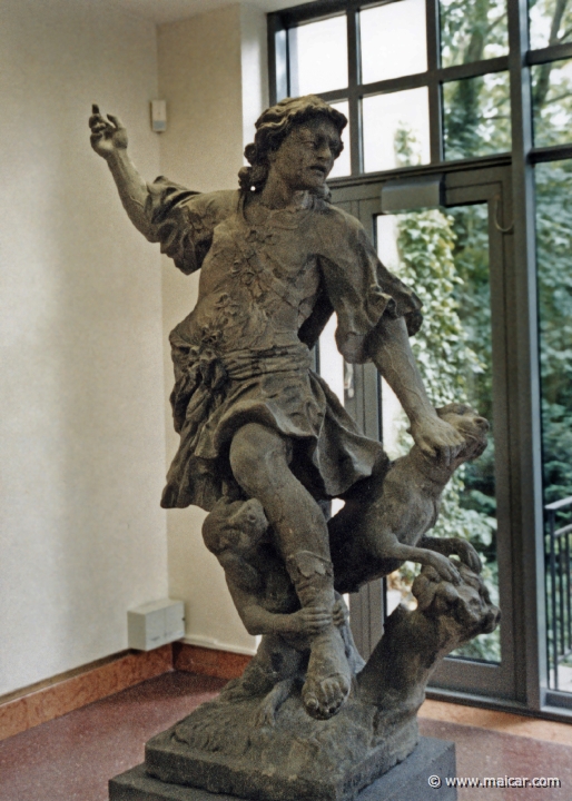 1006.jpg - 1006: Ferdinand Tietz, 1708-77: Actaeon, 1764-65. Städtische Galerie-Liebighaus, Museum alter Plastik, Frankfurt.