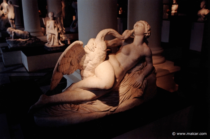 4308.jpg - 4308: Auguste Clésinger 1814-1883: Léda et le cygne 1864. Musée de Picardie, Amiens.