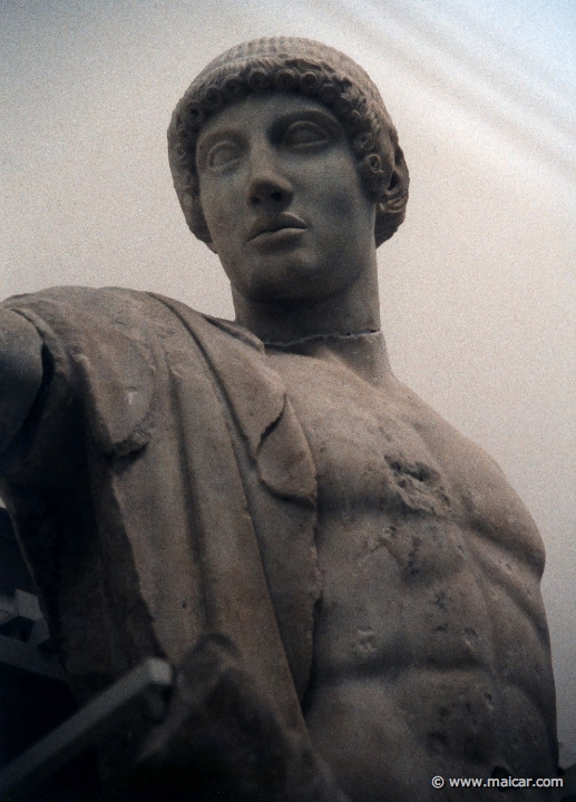 6715.jpg - 6715: West Pediment of the temple of Zeus: Apollo. Archaeological Museum, Olympia