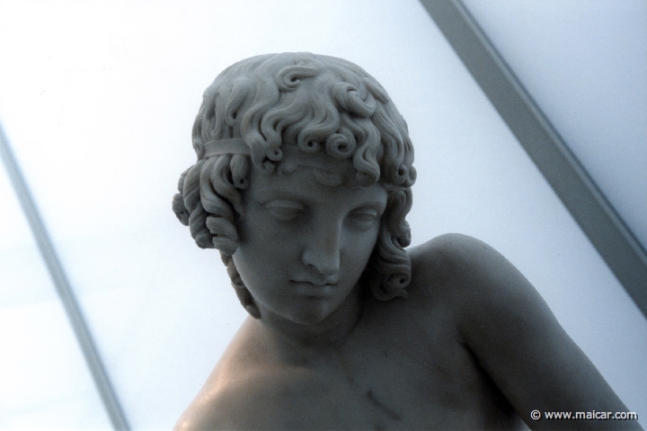 8117.jpg - 8117: John Gibson, 1790-1866: Narcissus, 1838. Marble. British Museum, London.