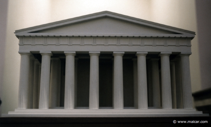 8133.jpg - 8133: Model of the Parthenon. Scale 1:50. Shows the Parthenon as it would have been when completed in 432. British Museum, London.