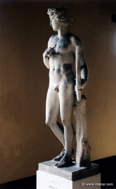 9232.jpg - 9232: Bertel Thorvaldsen 1770-1844: Apollo, 1805. The Thorvaldsen Museum, Copenhagen.